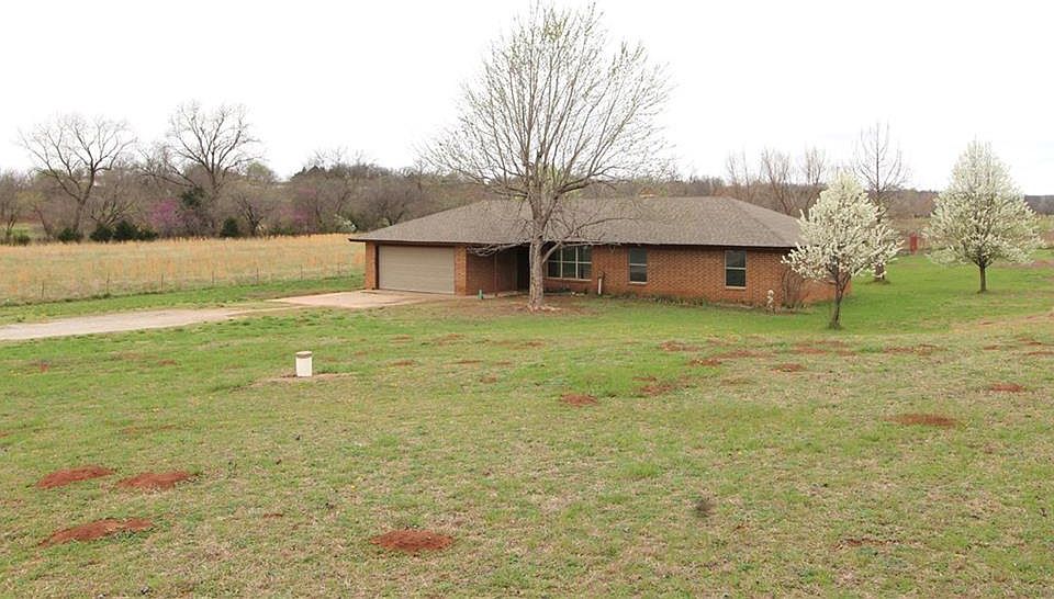 1st image of 18401 Pecan Creek Dr