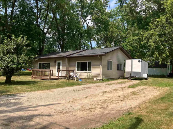 409 W Knox St, Beaverton, MI 48612