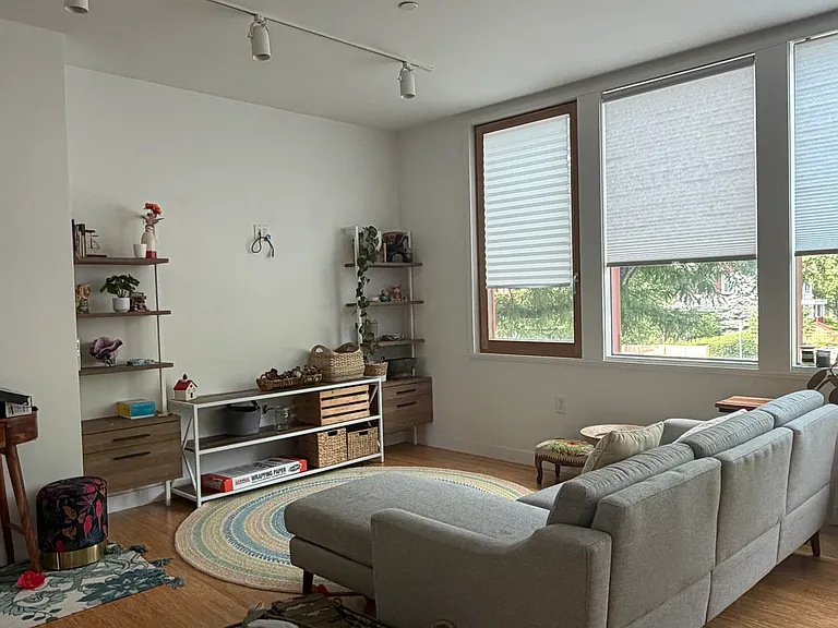 719 Washington St #202 — Photo 2