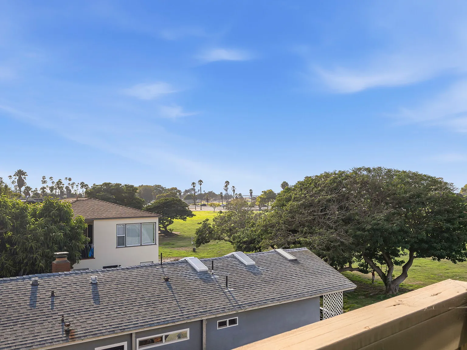 2 bed, 1318 sqft, $5,000 — Photo 2