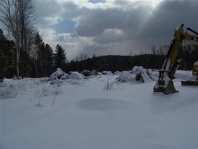 2nd image of 1900 Whitcomb Hill Rd