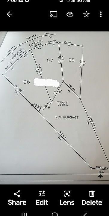 4 lots