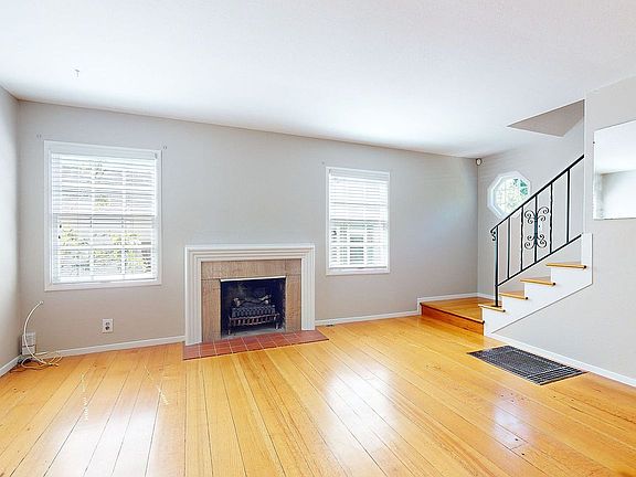 2nd image of 4545 Elinora Ave