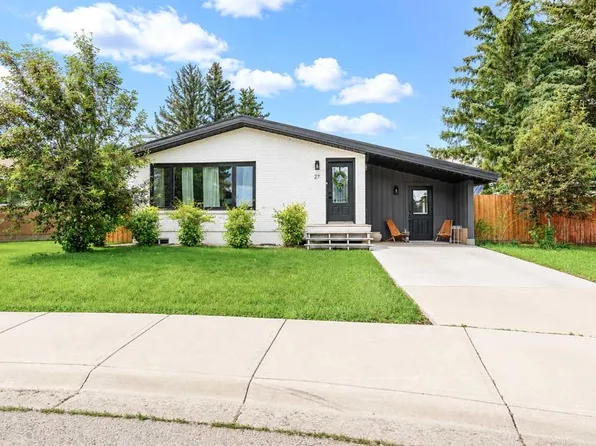 27 S Laurel Pl W, Brooks, AB T1R 0E4