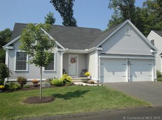 7 Bradley St, Plainville, CT 06062