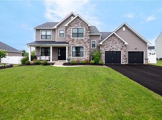 1011 Phyllis Pl, Easton, PA 18045