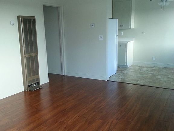 4th image of 150 Locust St Unit 1