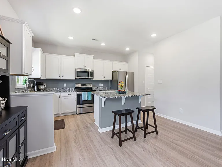 126 Station Yard Rd — Photo 13