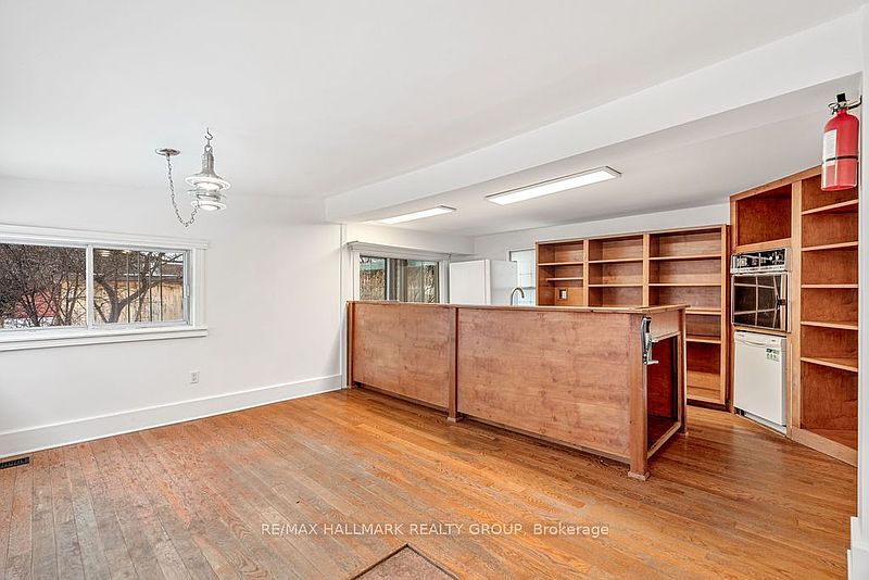 Ottawa House for rent - 3 Bedrooms — photo 10