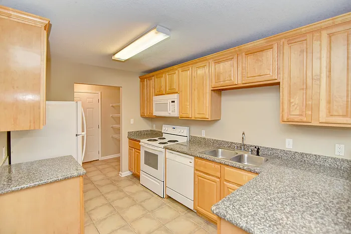 1713 Stevens St #A — Photo 7