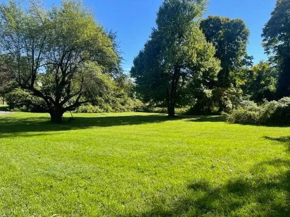 130 Pines bridge Road, Ossining, NY 10562