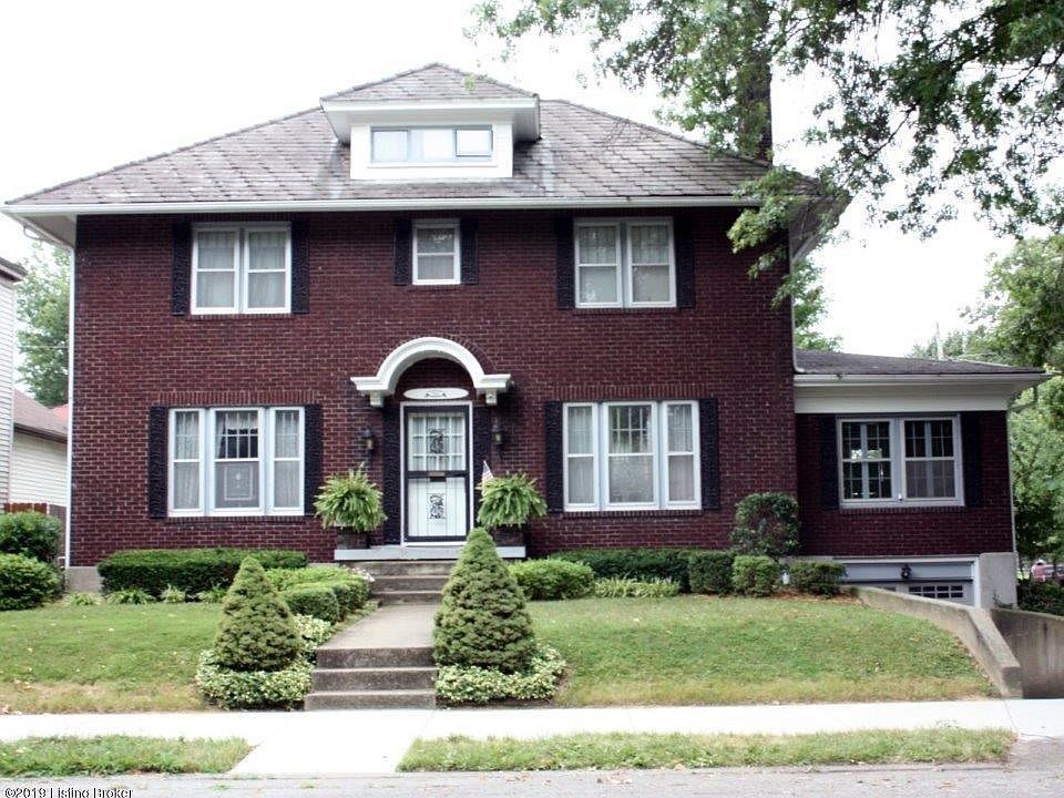 Front 702 E. Maple Street