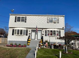 195-197 Middle St, Springfield, MA 01104