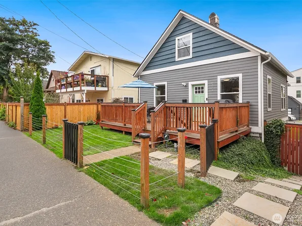 6271 Ellis Avenue S, Seattle, WA 98108