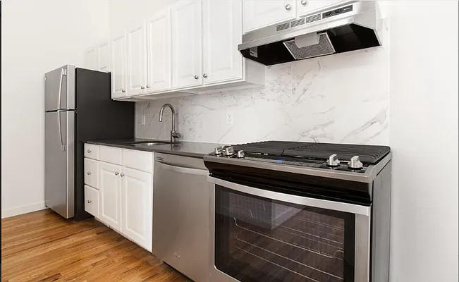 Rented by Compass | media 12