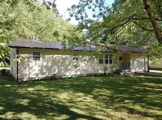 201 S Morgan St, Diamond, MO 64840
