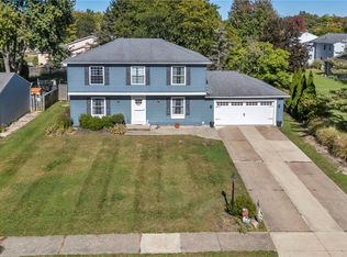 17130 Golden Star Dr, Strongsville, OH 44136