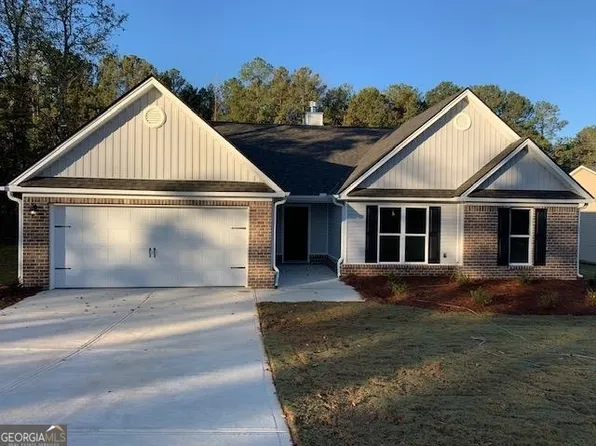 402 Riley Cir NW, Milledgeville, GA 31061