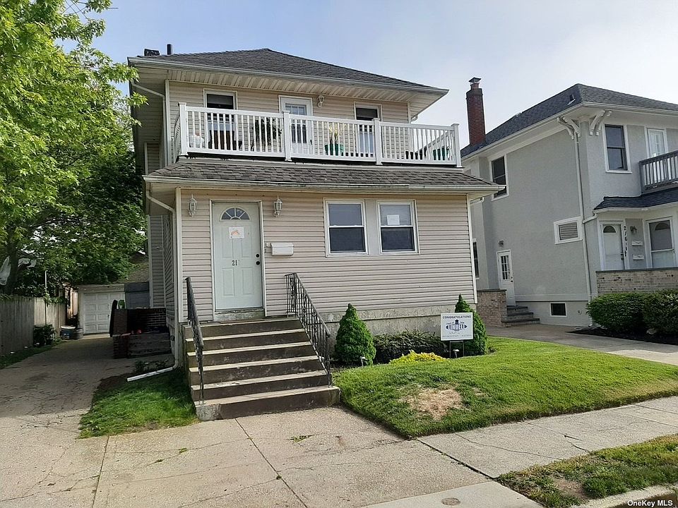 1st image of 212 W Hudson St