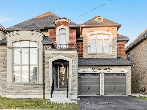 95 Gordon Randle Dr, Brampton, ON L6P 4H6