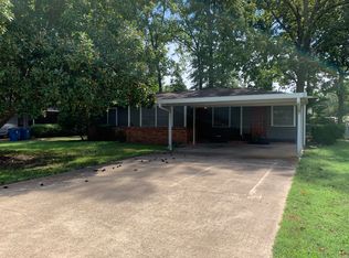 1500 E Lantrip St, Kilgore, TX 75662