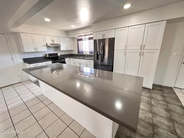 5629 W ROMA Avenue, Phoenix, AZ 85031