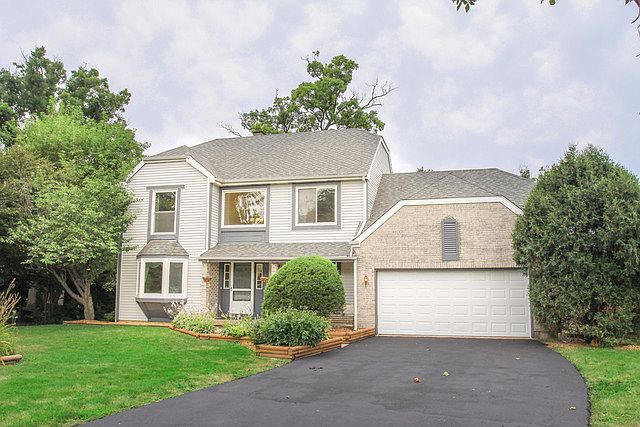1st image of 648 White Oak Ln