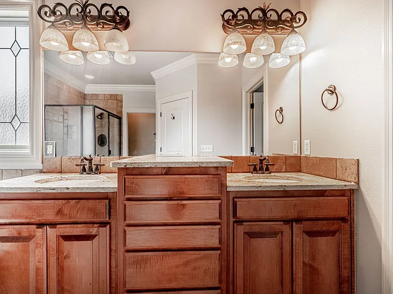 3704 W Legacy Ln — Photo 27