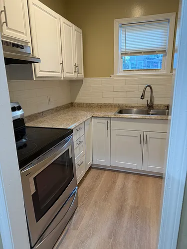30 Pekin St #1 Photo 1