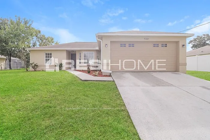 3 bed, 2.0 bath, 1397 sqft, $1,895 — Photo 1