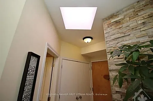 14 Norice St #401 — Photo 5