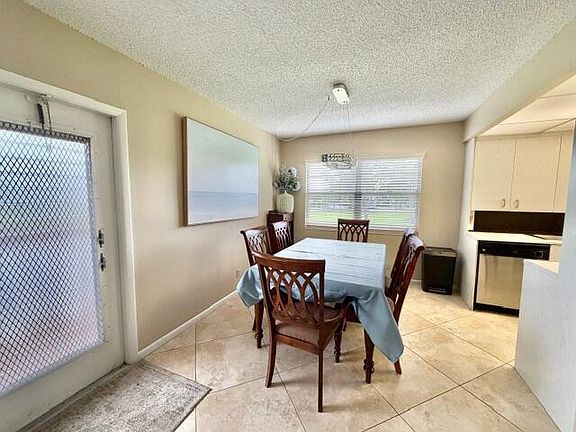 5th image of 2100 Cornwall E