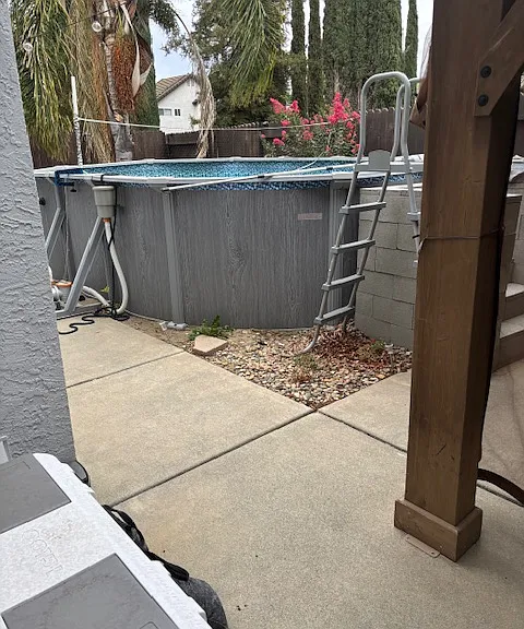 Bluebird Dr — Photo 6