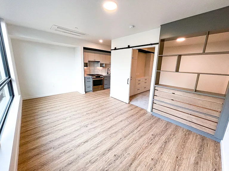 Parque Kirkland Apartments — Photo 28