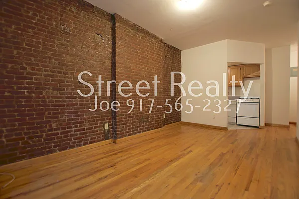 Rented by Street Realty Brokerage LLC | media 2