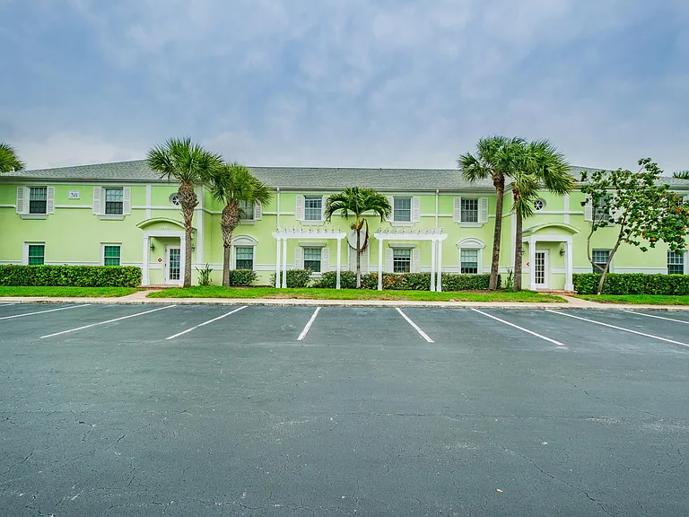 5231 Beach Dr SE #B — Photo 22