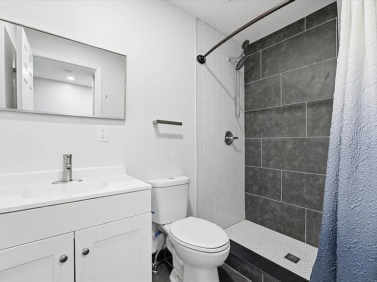 225 Freeman Ave #1 — Photo 16