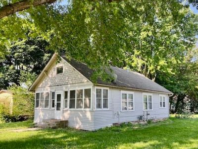 122 N Walnut St, Vermillion, SD, 57069