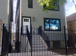 1737 W 16th St, Chicago, IL 60608