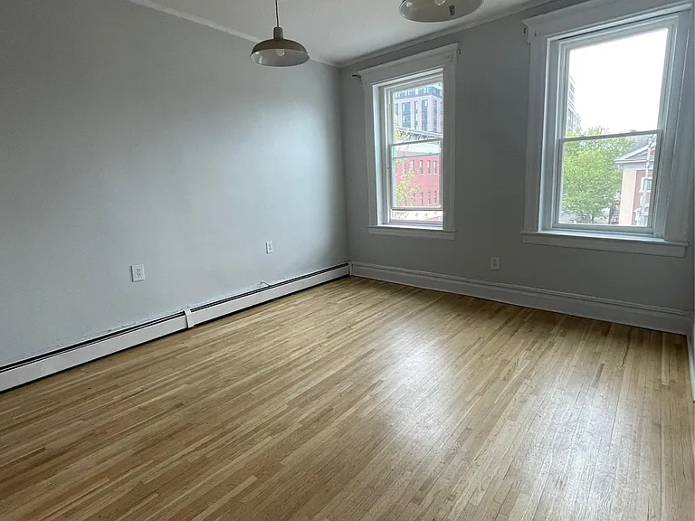 30 Ferry St #3A — Photo 5