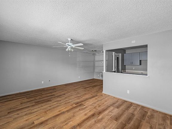 5th image of 9013 Tudor Dr APT 103
