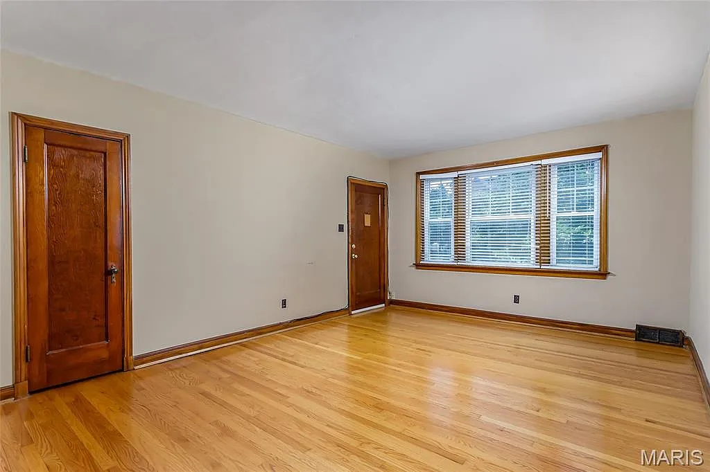 1 bed, 1.0 bath, 750 sqft, $1,000 — Photo 3