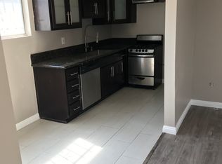 1241 W 102nd St, Los Angeles, CA 90044