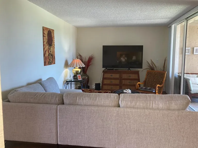 2255 Lindell Blvd #4404 — Photo 5