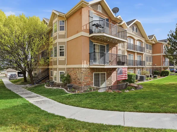 2136 N Aurora Way W, Saratoga Springs, UT 84045