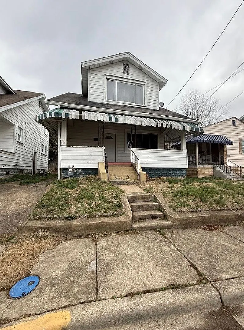 3 bed 1.5 Bath Home — Photo 1