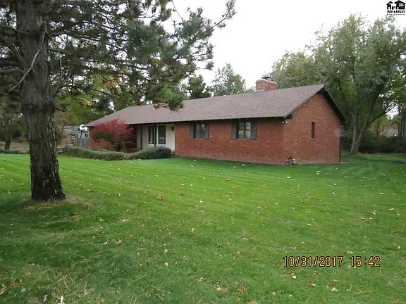 2nd image of 4011 Mission Dr