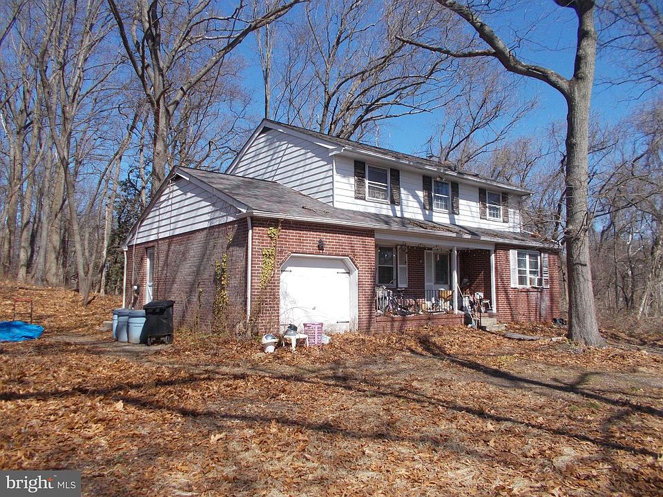 2nd image of 1011 Cattell Rd