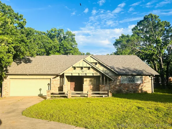 240 Hinton Blvd, Mannford, OK 74044