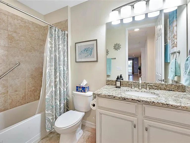 14940 Edgewater Cir — Photo 23